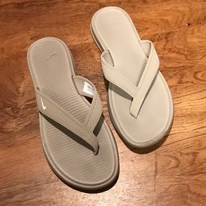 Nike Flip Flops